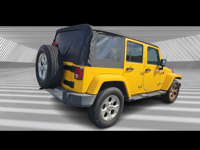 2015 Jeep Wrangler Unlimited Sahara photo 4