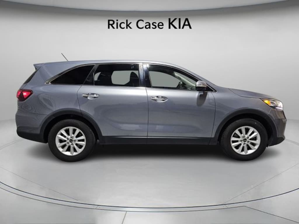 Used 2020 Kia Sorento LX SUV