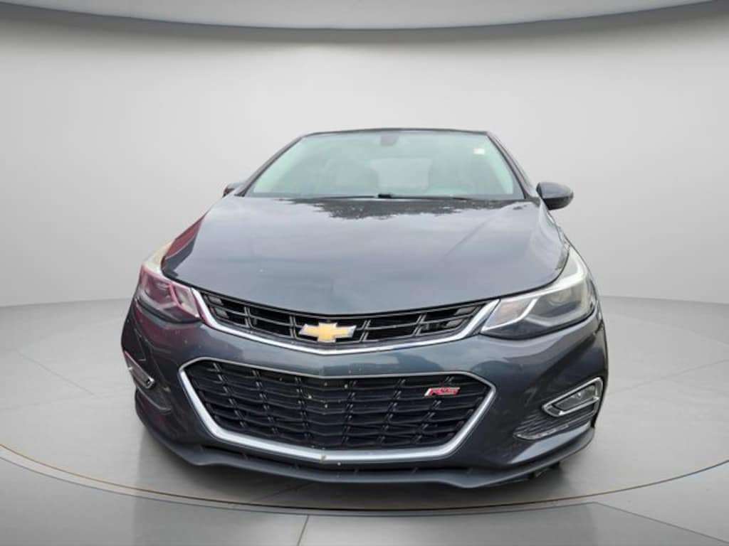 Used 2018 Chevrolet Cruze LT Sedan