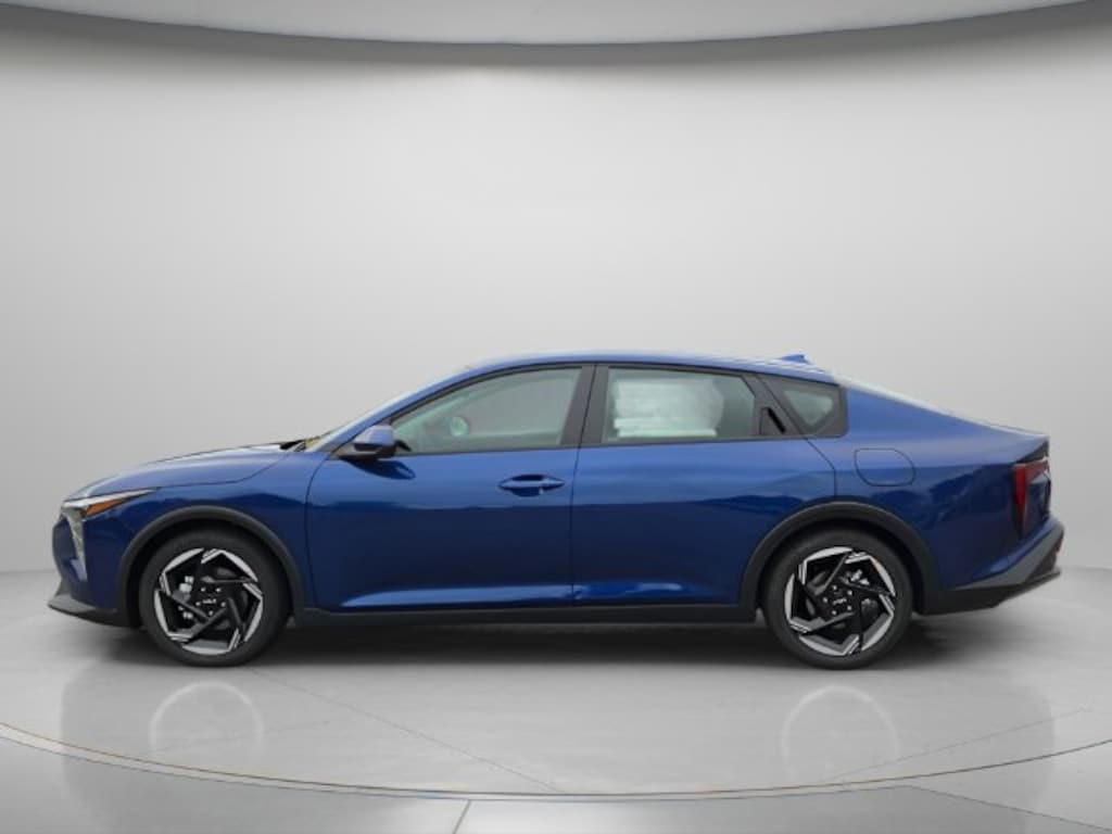 New 2026 Kia K4 EX Sedan
