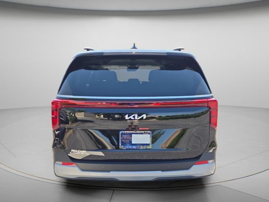 New 2026 Kia Carnival EX Minivan/Van