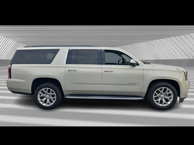 2016 Gmc Yukon XL SLT photo 2