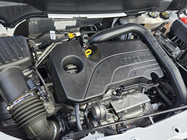 2025 Chevrolet Equinox LT - Photo 17