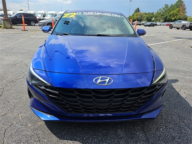 Used 2022 Hyundai Elantra SE with VIN KMHLL4AG9NU218067 for sale in Duluth, GA