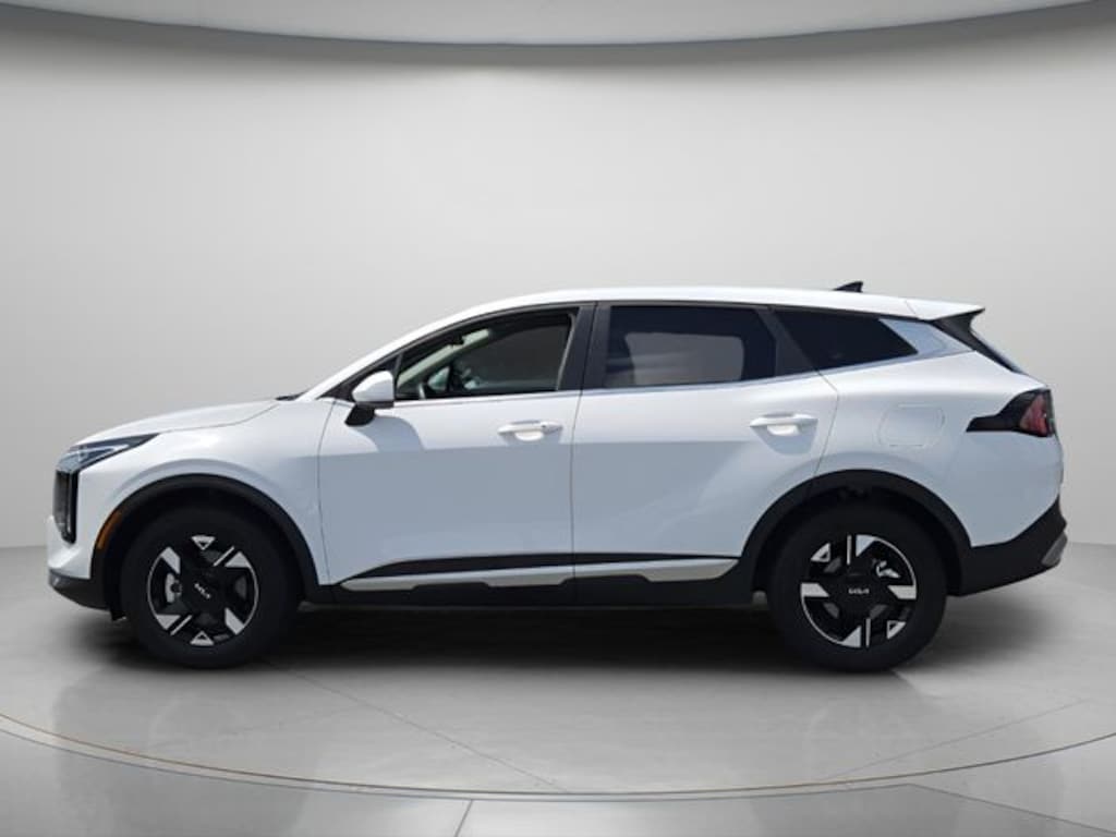 Certified 2026 Kia Sportage LX SUV