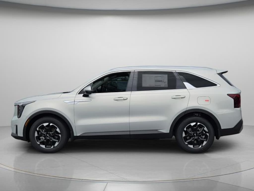 New 2026 Kia Sorento S SUV