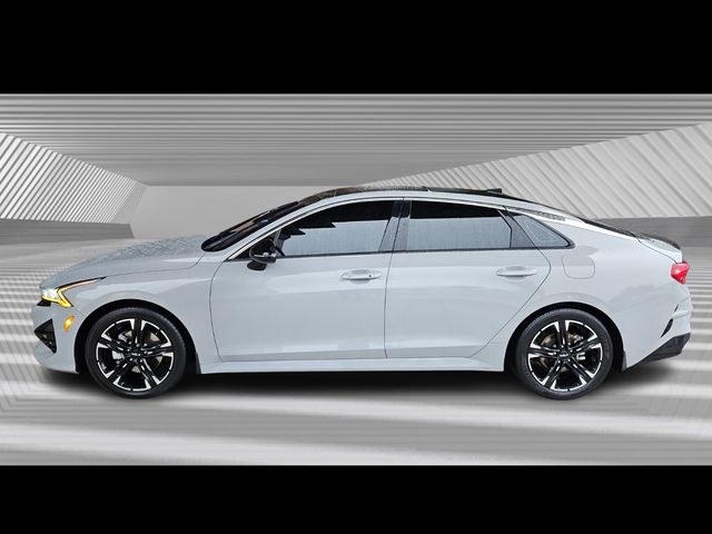 2022 Kia K5 GT-Line photo 2