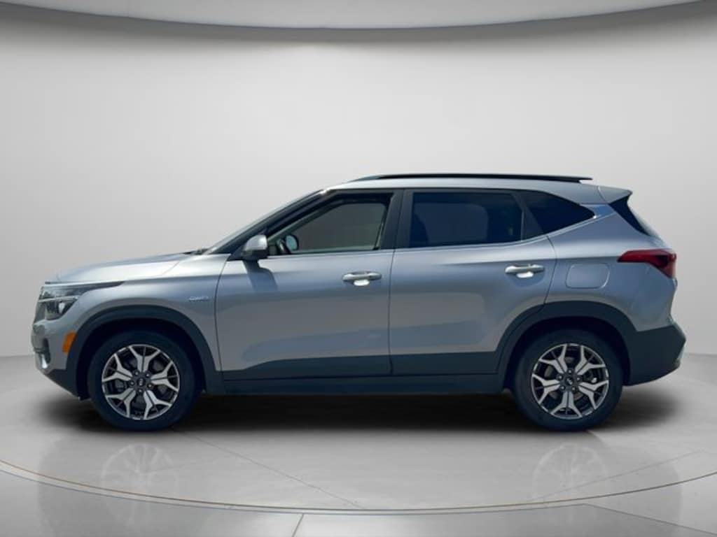 Used 2021 Kia Seltos EX SUV