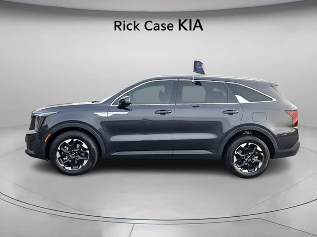 Certified 2025 Kia Sorento S SUV