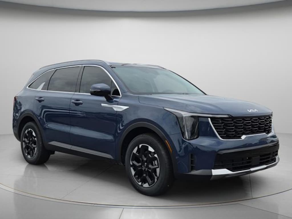 New 2026 Kia Sorento S SUV