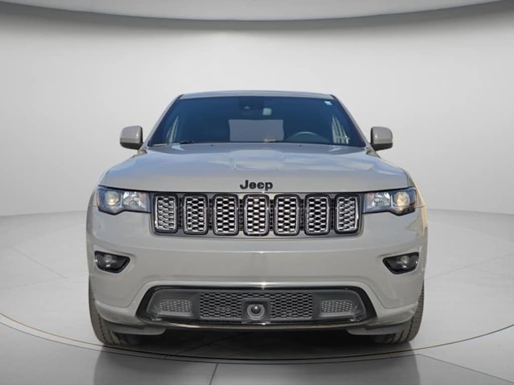Used 2021 Jeep Grand Cherokee Laredo X SUV