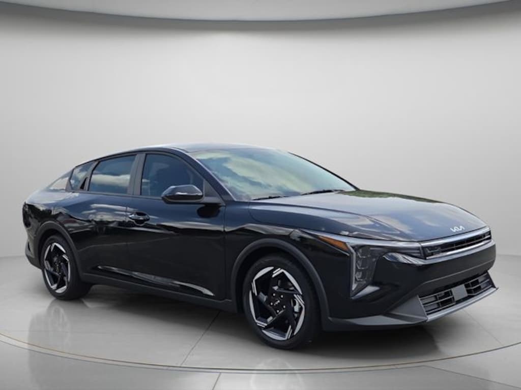 New 2026 Kia K4 EX Sedan