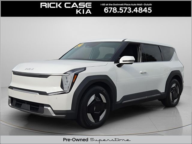 2024 Kia EV9 Light L/R's photo