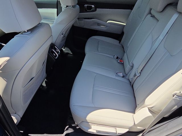 2026 Kia Sorento S - Photo 7