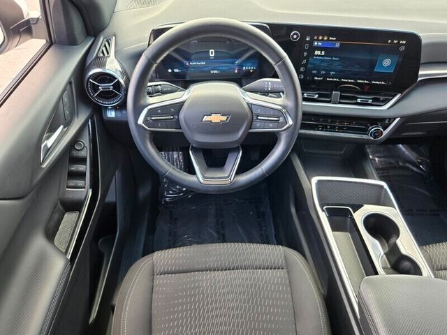2025 Chevrolet Equinox LT - Photo 14