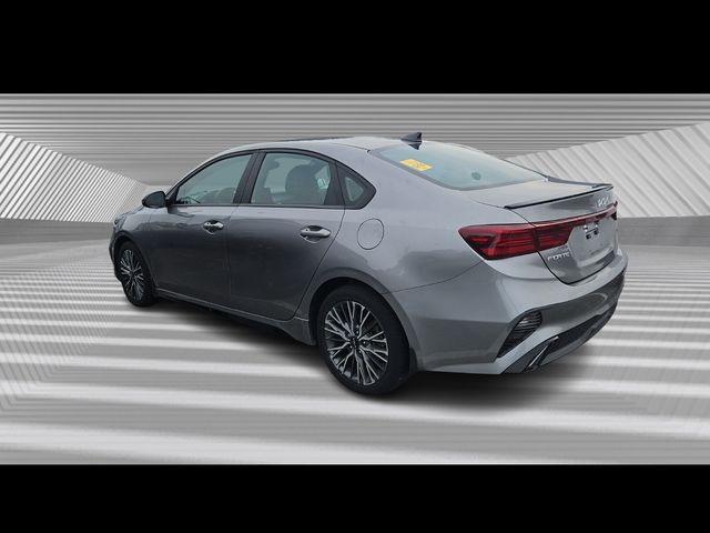 2022 Kia Forte GT-Line photo 4