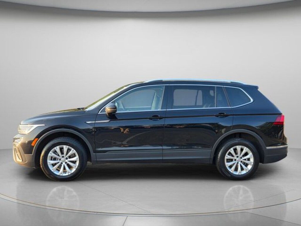 Used 2022 Volkswagen Tiguan 2.0T SE SUV