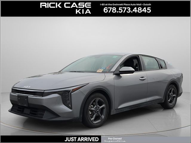 2025 Kia K4 LXS AT's photo