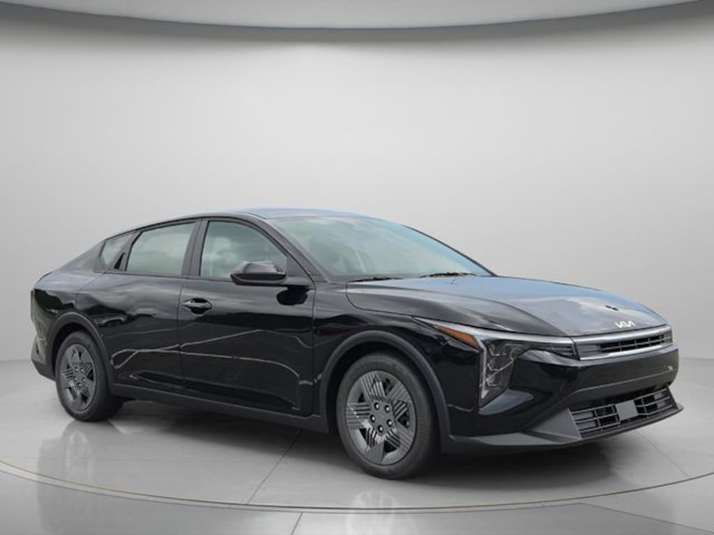 New 2026 Kia K4 LX Sedan