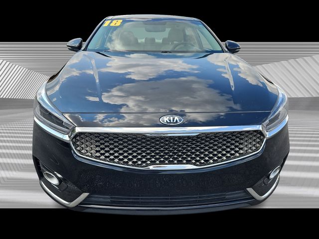 2018 Kia Cadenza Premium photo 4