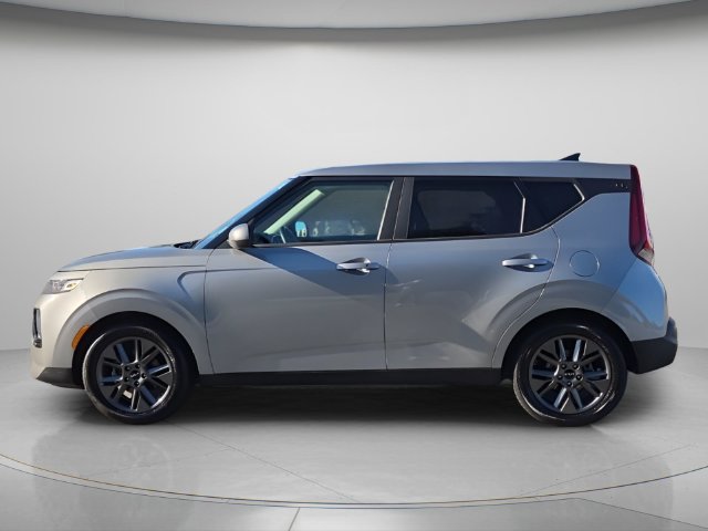 Used 2022 Kia Soul EX Hatchback