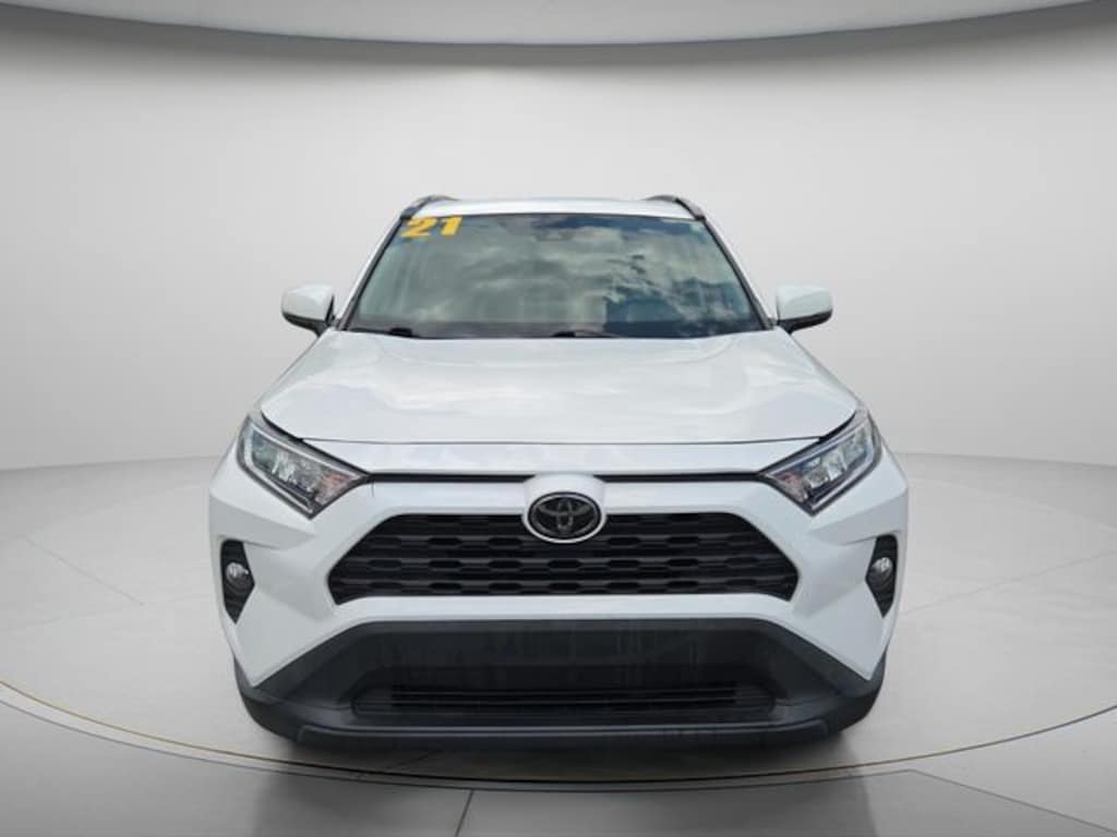 Used 2021 Toyota RAV4 XLE SUV