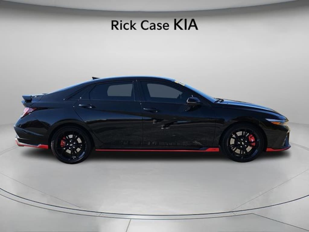 Used 2025 Hyundai Elantra N Base Sedan