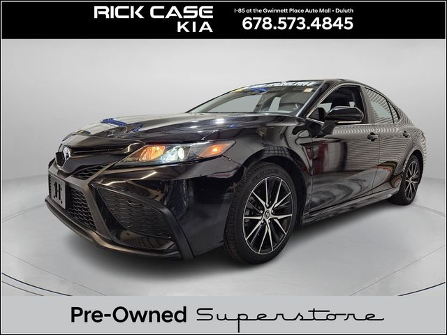 2022 Toyota Camry SE