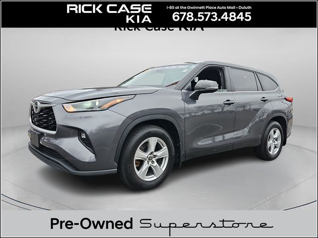 2023 Toyota Highlander LE's photo