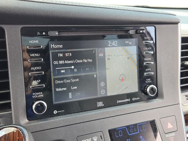 2019 Toyota Sienna 22