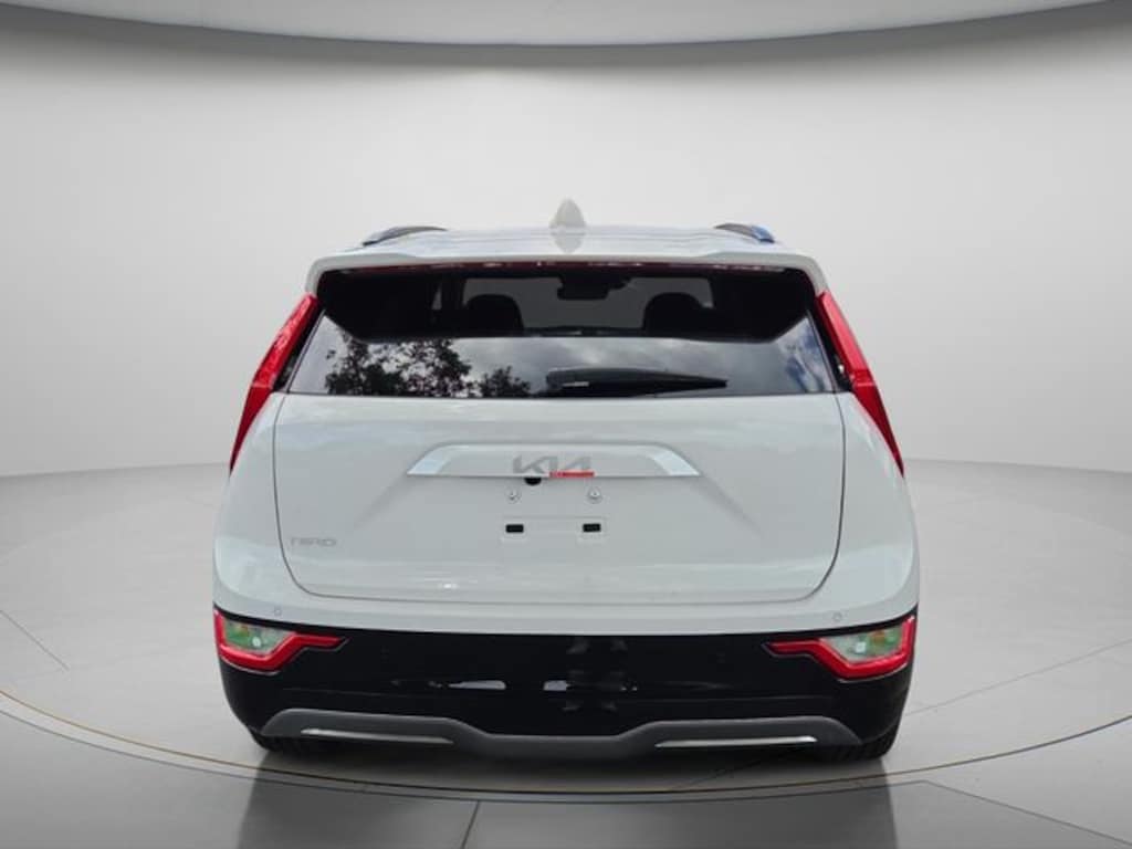 New 2026 Kia Niro EV Wind SUV