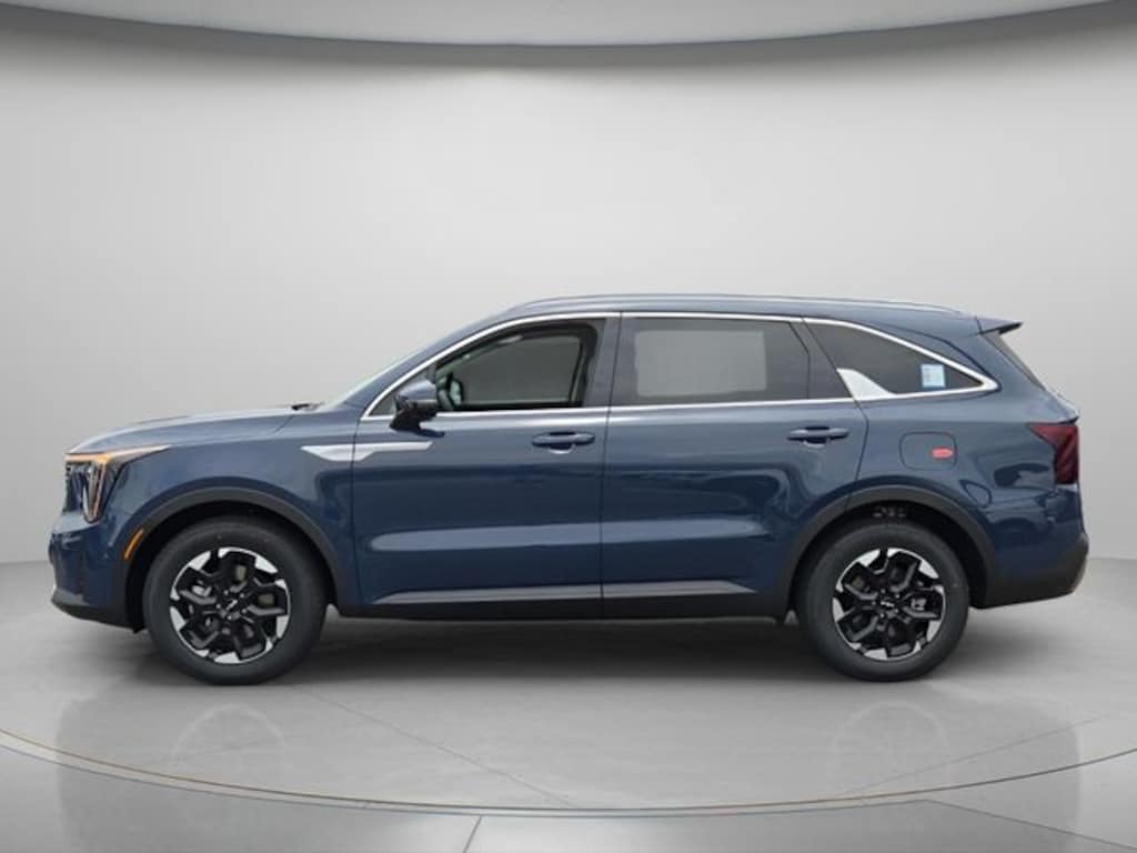 New 2026 Kia Sorento S SUV