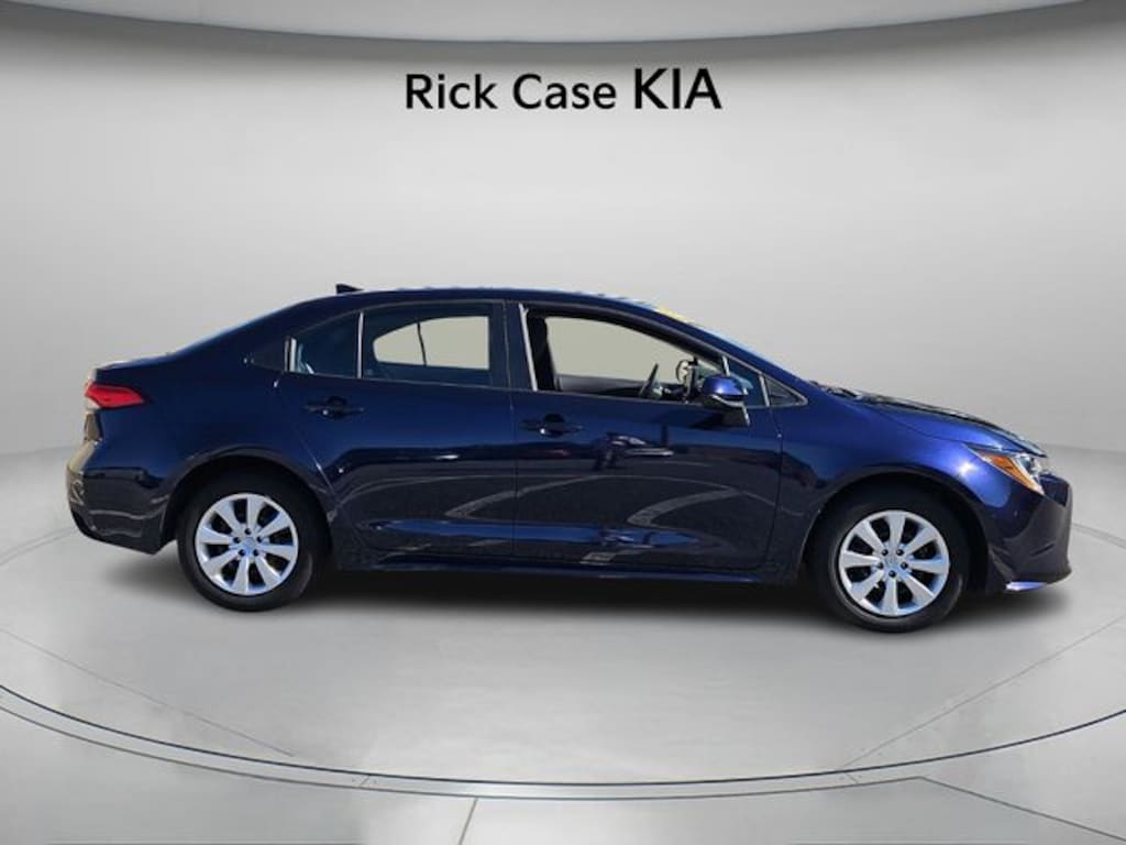 Used 2024 Toyota Corolla LE Sedan