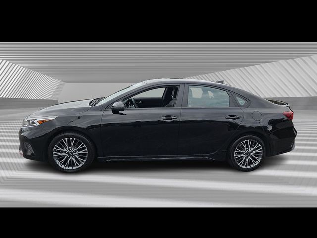 2023 Kia Forte GT-Line photo 2