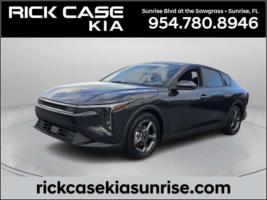 New 2025 Kia K4 LXS Sedan