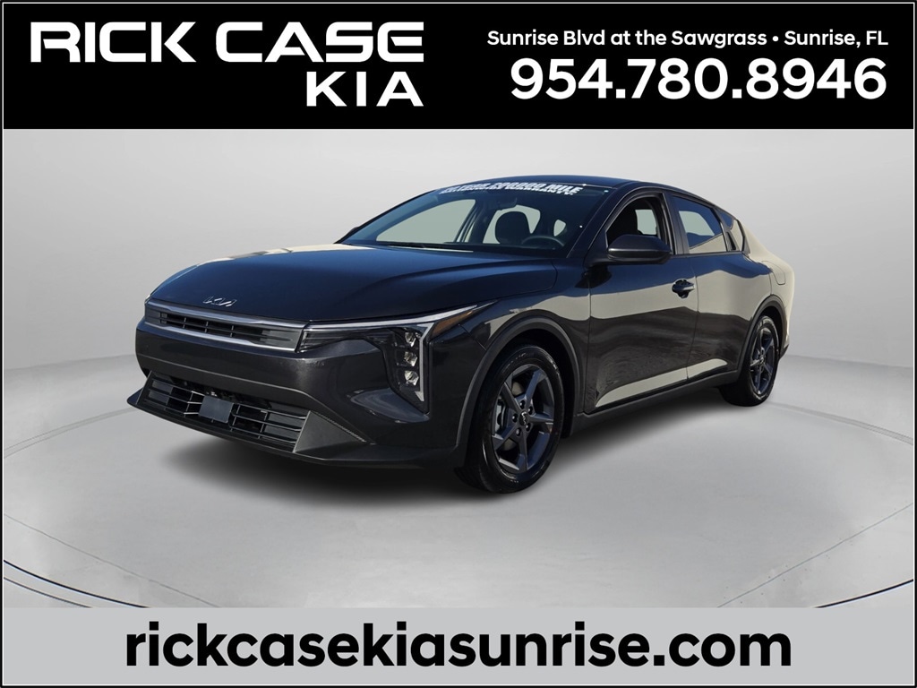 2025 Kia K4 LXS's photo