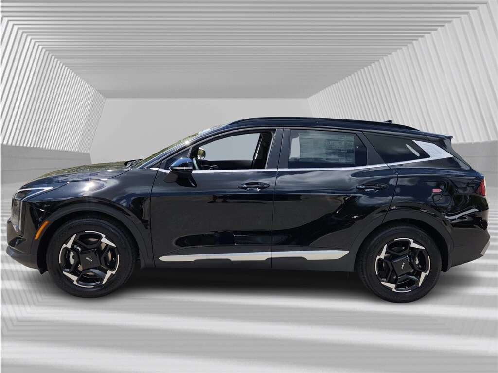2026 Kia Sportage EX photo 2