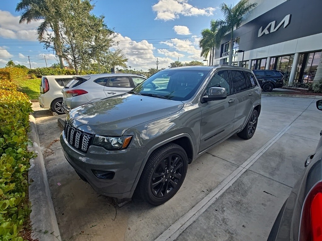 Used 2021 Jeep Grand Cherokee Laredo X SUV