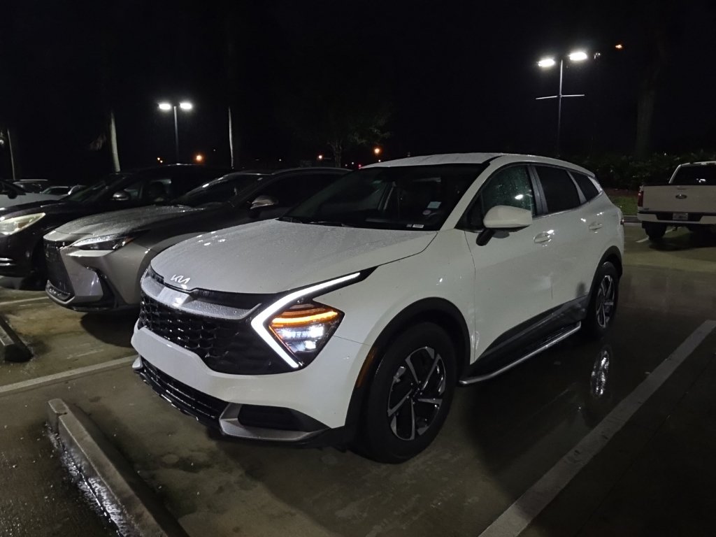 Certified 2024 Kia Sportage Hybrid LX SUV