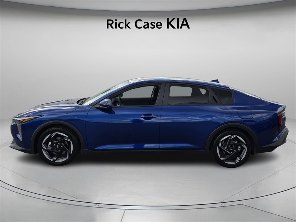 New 2025 Kia K4 EX Sedan