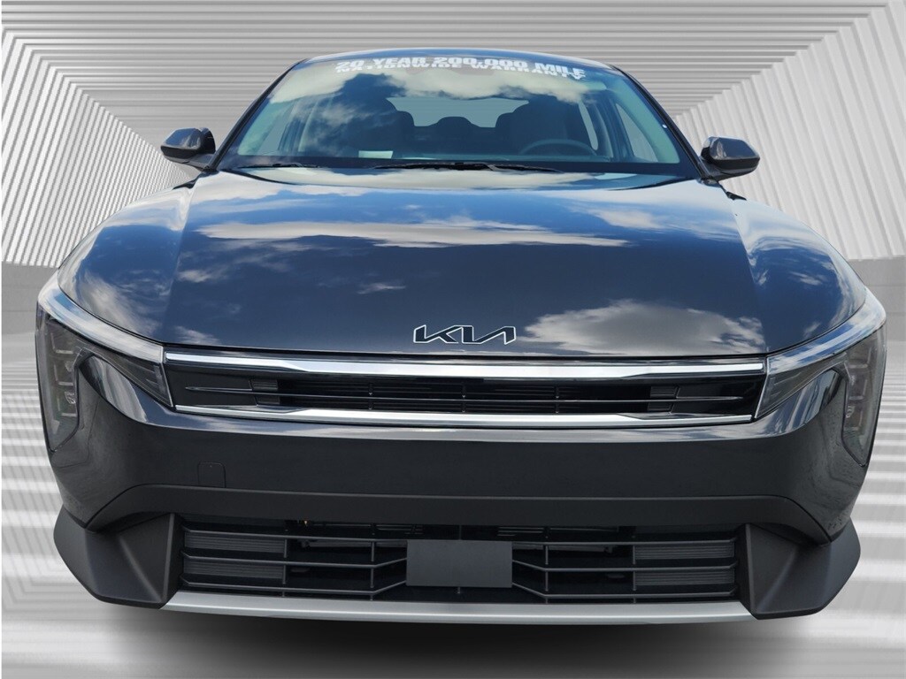 2025 Kia K4 EX photo 3