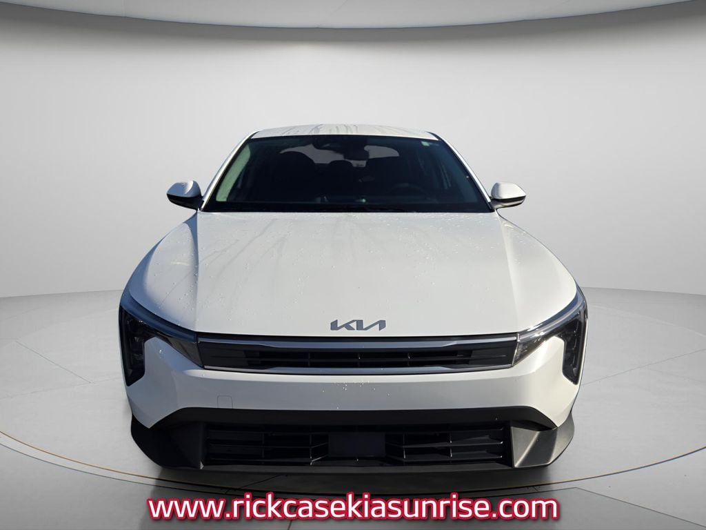 Certified 2025 Kia K4 LXS Sedan