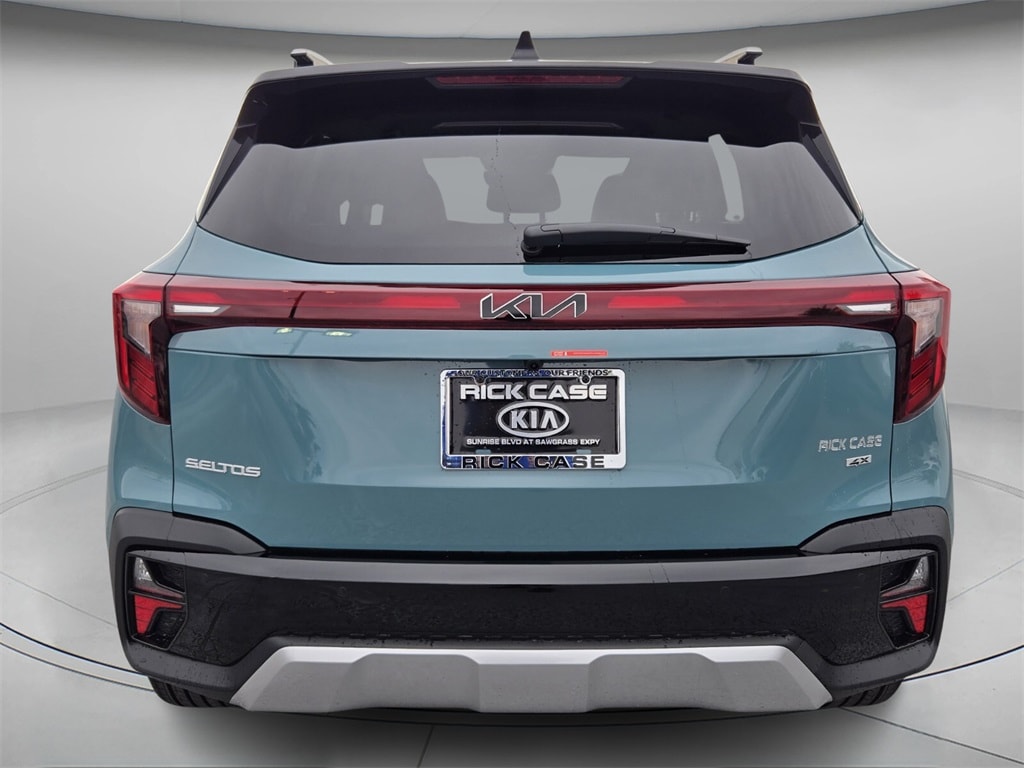 New 2026 Kia Seltos SX SUV