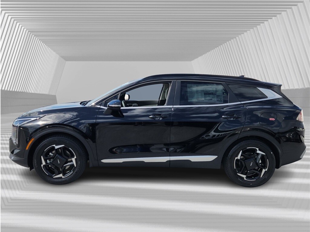 2026 Kia Sportage EX photo 2