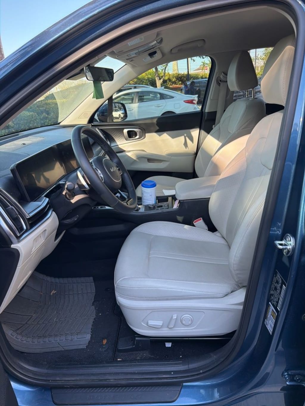 Certified 2025 Kia Sorento Hybrid EX SUV