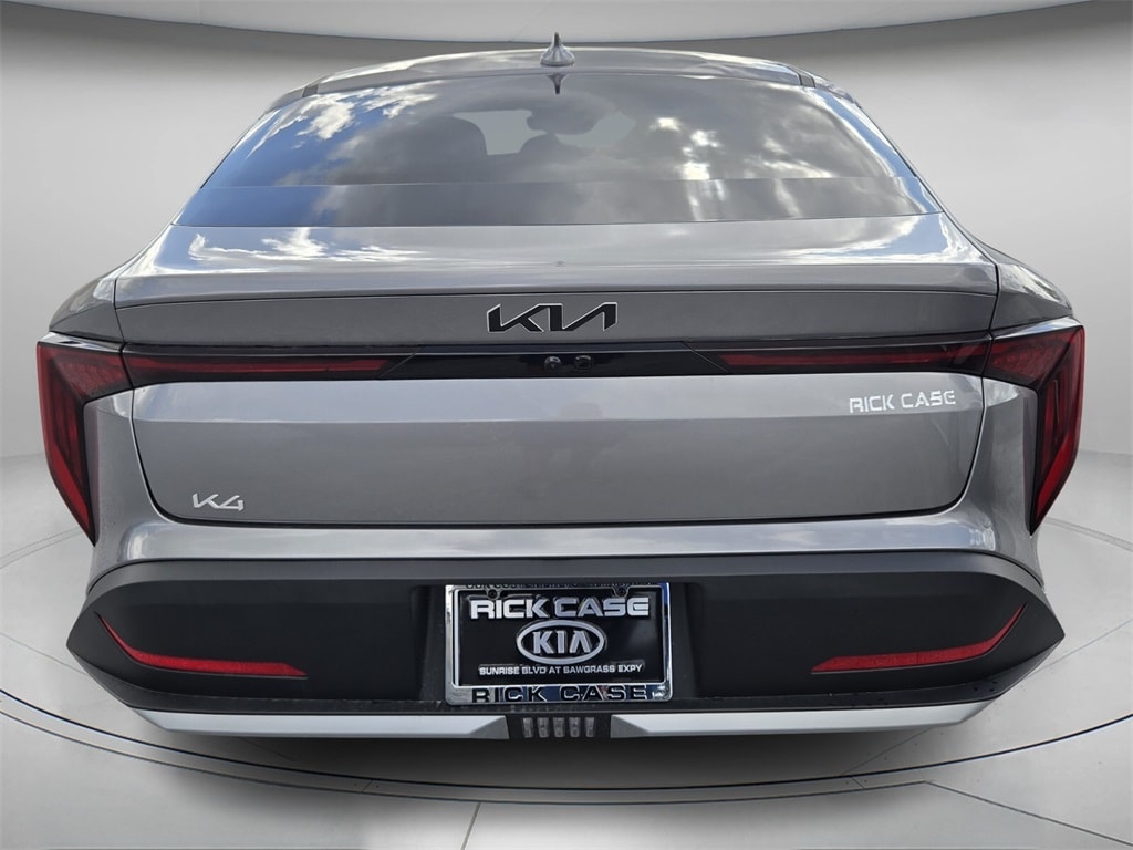 New 2025 Kia K4 LXS Sedan