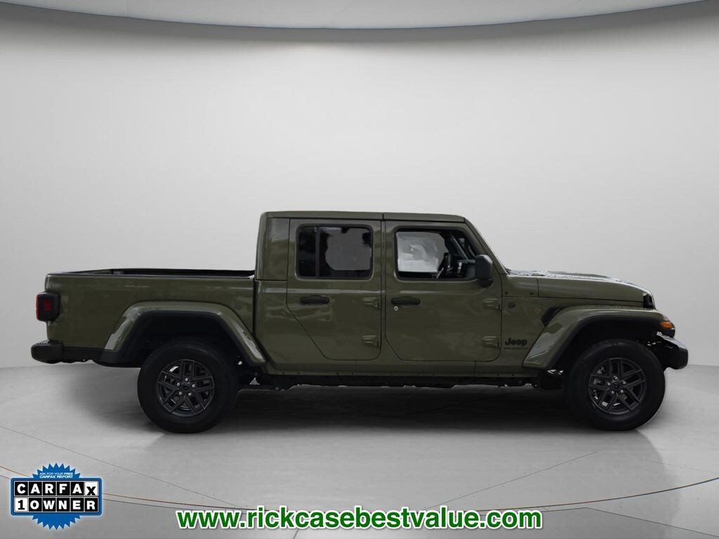 Used 2025 Jeep Gladiator Sport S Truck