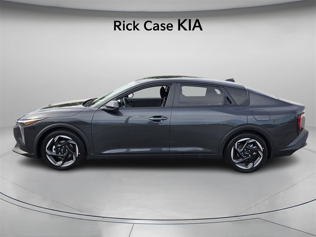 New 2025 Kia K4 EX Sedan