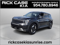 2026 Kia EV9 Wind SUV