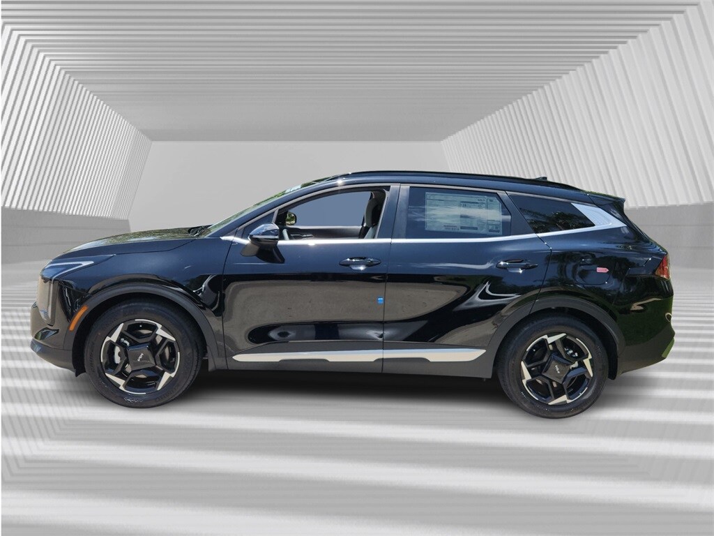2026 Kia Sportage EX photo 2